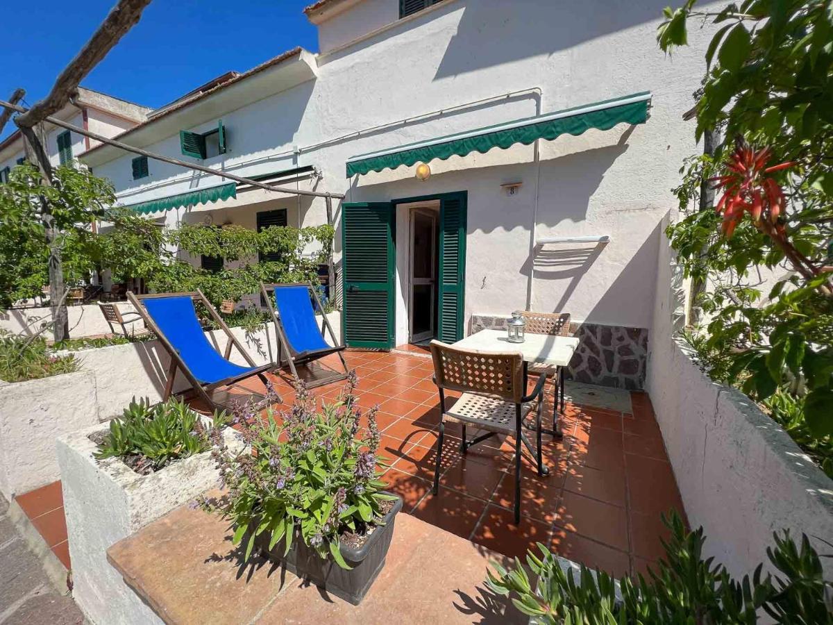 Azienda Agricola Sapereta Porto Azzurro Exteriér fotografie