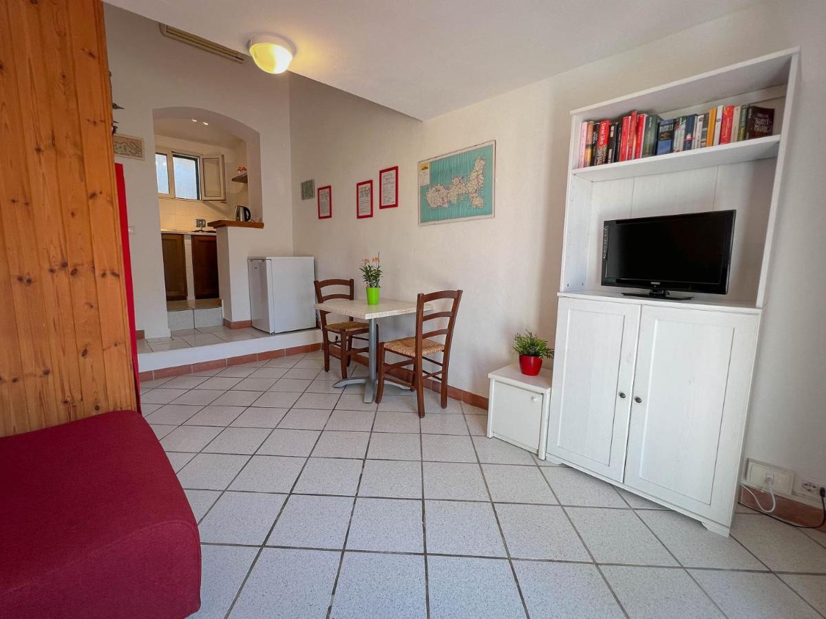 Azienda Agricola Sapereta Porto Azzurro Exteriér fotografie