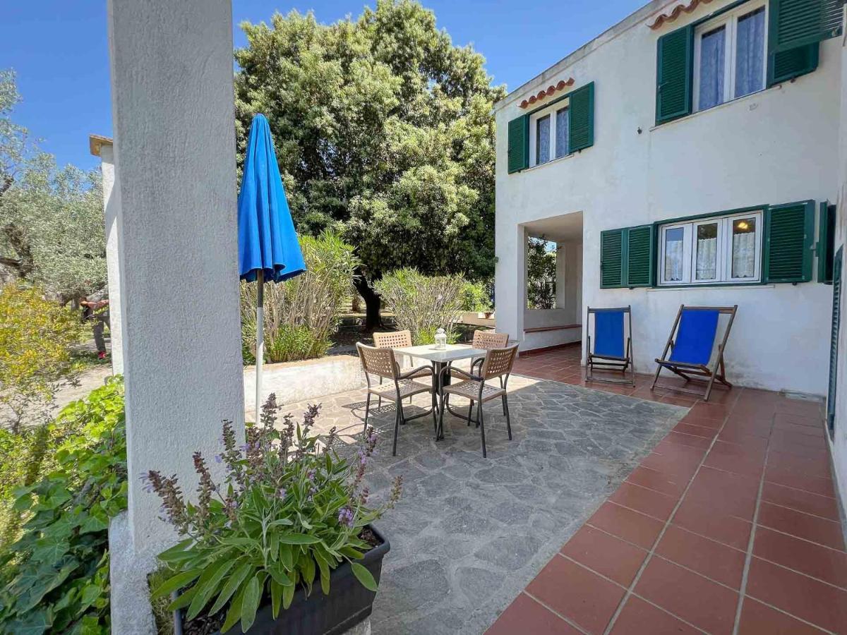 Azienda Agricola Sapereta Porto Azzurro Exteriér fotografie