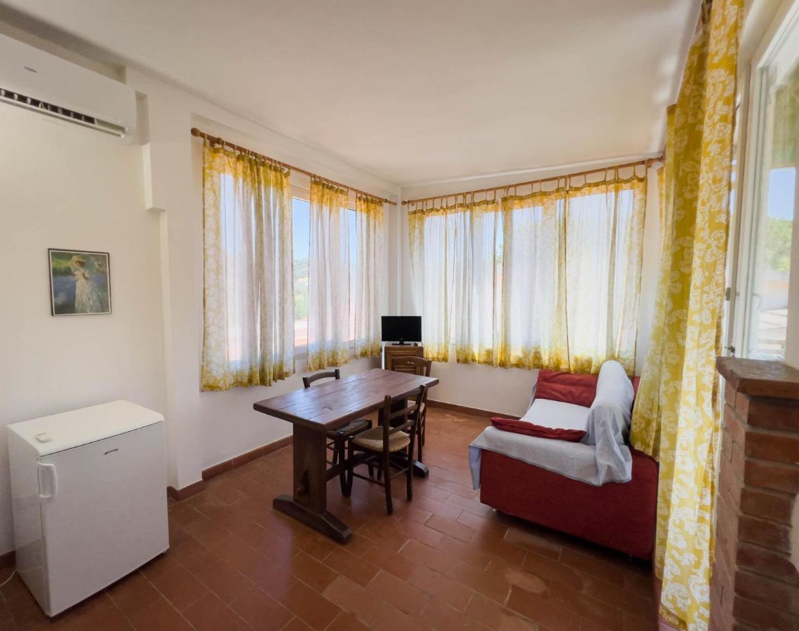 Azienda Agricola Sapereta Porto Azzurro Exteriér fotografie
