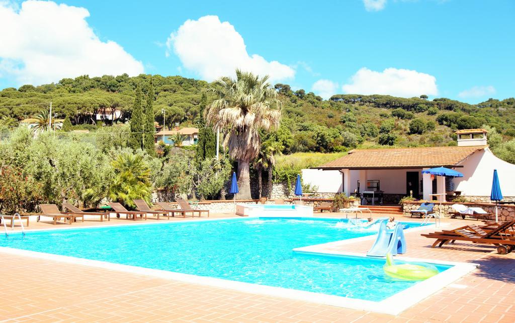 Azienda Agricola Sapereta Porto Azzurro Exteriér fotografie