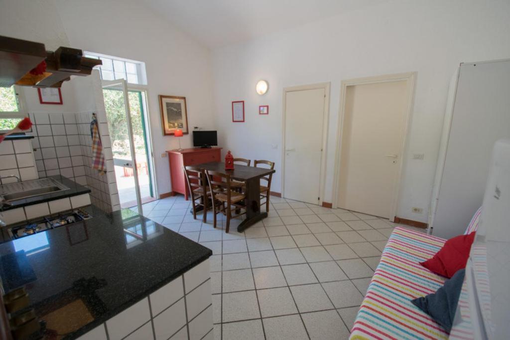 Azienda Agricola Sapereta Porto Azzurro Exteriér fotografie